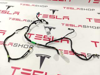 Электропроводка двери Tesla Model 3 1 поколение 2019, 1067956-02-D, 1477302-91-C