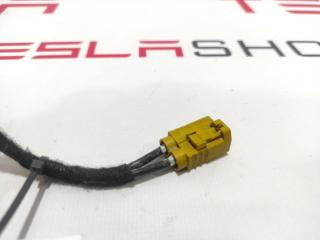 разъем (фишка) проводки Tesla Model X 1 поколение 2019, 3072429-00-B, 1072429-00-A, 2072429-00-A