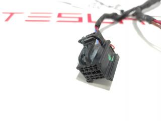 разъем (фишка) проводки Tesla Model X 1 поколение 2019, 3072429-00-B, 1072429-00-A, 2072429-00-A