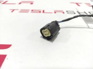 разъем (фишка) проводки Tesla Model X 1 поколение 2019, 3072429-00-B, 1072429-00-A, 2072429-00-A