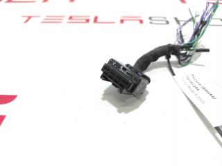 разъем (фишка) проводки Tesla Model X 1 поколение 2019, 3072429-00-B, 1072429-00-A, 2072429-00-A