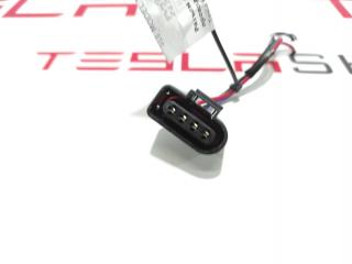 разъем (фишка) проводки Tesla Model X 1 поколение 2019, 3072447-02-C, 1135152-60-A, 2135152-81-C
