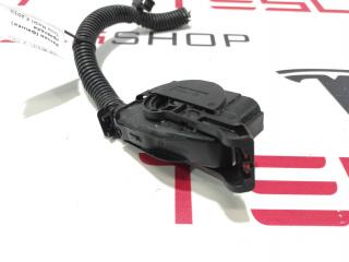разъем (фишка) проводки Tesla Model X 1 поколение 2019, 3072447-02-C, 1135152-60-A, 2135152-81-C