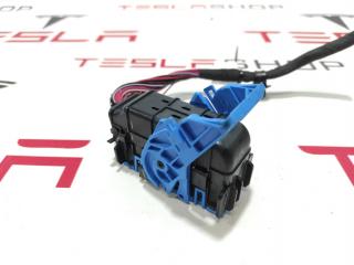 разъем (фишка) проводки Tesla Model X 1 поколение 2019, 3072447-02-C, 1135152-60-A, 2135152-81-C
