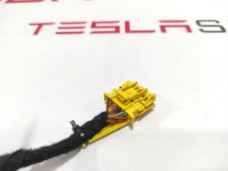 разъем (фишка) проводки Tesla Model X 1 поколение 2019, 1055702-00-F, 1082436-00-B, 2082436-00-B, 3082436-00-B, 4082436-00-B