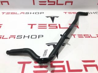 Сливной шланг кондиционера Tesla Model X 1 поколение [рестайлинг] 2022, 1618344-00-B