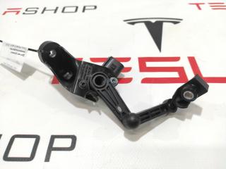 Датчик уровня пневмоподвески Tesla Model X 1 поколение [рестайлинг] 2022, 1420976-00-B, 1420975-00-B, 1420972-00-B