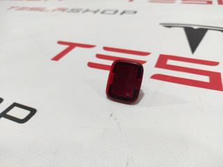 Отражатель двери передней левой/правой Tesla Model 3 1 поколение 2020, 1085105-00-E
