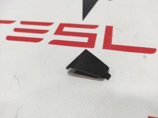 Заглушка пластиковая карты двери Tesla Model 3 1 поколение 2020, 1110194-00-E