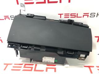 бардачок Tesla Model X 1 поколение [рестайлинг] 2022, 1563041-99-G, 1601945-L1-B