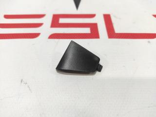 Заглушка пластиковая карты двери Tesla Model 3 1 поколение 2020, 1110194-00-E