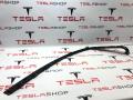 Накладка проема подъемной задней двери Tesla Model X 1 поколение [рестайлинг] 2022, 1105123-00-E - фото №4