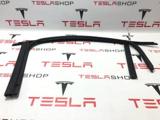Уплотнитель стекла подъемной задней двери Tesla Model X 1 поколение [рестайлинг] 2022, 1484042-00-B, 1069521-90-H