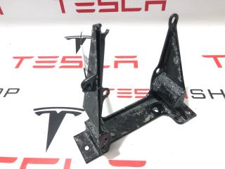 Кронштейн накладки, стойки В Tesla Model X 1 поколение [рестайлинг] 2022, 1052518-00-H