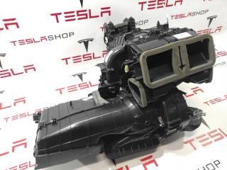 Печка салона (отопитель) Tesla Model X 1 поколение [рестайлинг] 2022, 1688888-00-D