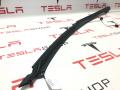 Накладка закрытия подъемной задней двери Tesla Model X 1 поколение [рестайлинг] 2022, 1037559-00-D - фото №2