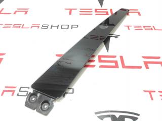 Накладка стойки B, наружная Tesla Model X 1 поколение [рестайлинг] 2022, 1069104-00-D, 1614249-00-E