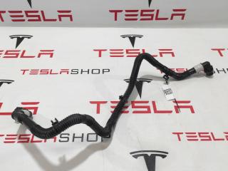 Патрубок системы охлаждения заднего мотора Tesla Model X 1 поколение [рестайлинг] 2022, 1589683-00-C
