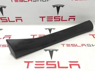 Накладка декоративная обшивки двери Tesla Model S 1 поколение [рестайлинг] 2019, 1009434-02-E