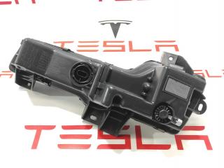 фара противотуманная правая Tesla Model 3 1 поколение (2017 - 2025), 1077392-00-F