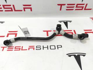 Шланги охлаждающей жидкости Tesla Model 3 1 поколение 2020, 1077577-00-D