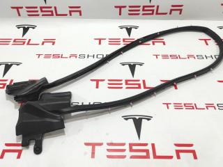 уплотнитель двери Tesla Model S 1 поколение [рестайлинг] 2018, 6009593-00-D