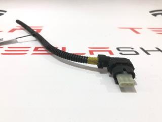 разъем (фишка) проводки Tesla Model 3 1 поколение 2020, 1067959-00-E