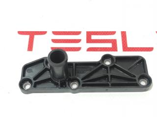 Штуцер Tesla Model S 1 поколение [рестайлинг] 2018, 1037000-00-F, 1134783-00-J, 1038470-00-C