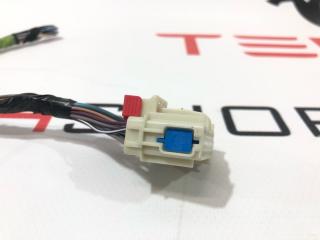 разъем (фишка) проводки Tesla Model X 1 поколение [рестайлинг] 2022, 1552581-90-C