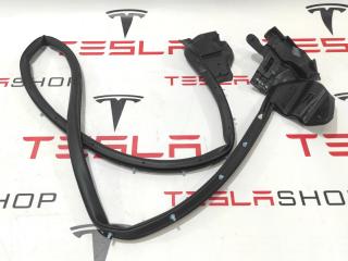 уплотнитель двери Tesla Model S 1 поколение [рестайлинг] 2018, 6009594-00-D