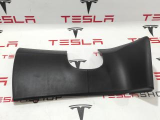 Накладка центральной панели (под руль) Tesla Model S 1 поколение [рестайлинг] 2018, 1002405-14-H