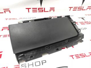 бардачок Tesla Model S 1 поколение [рестайлинг] 2018, 1035104-00-B, 1009475-00-C, 1003327-08-L, 1002295-00-D