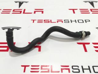 Шланг системы охлаждения заднего мотора Tesla Model S 1 поколение [рестайлинг] 2018, 1065389-00-E