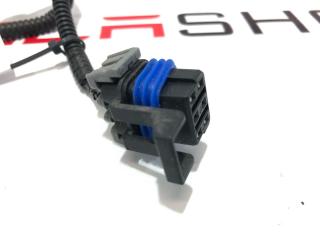 разъем (фишка) проводки Tesla Model S 1 поколение [рестайлинг] 2017, 1046132-00-B