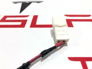 разъем (фишка) проводки Tesla Model X 1 поколение 2017, 1046132-00-B