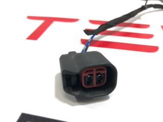 разъем (фишка) проводки Tesla Model X 1 поколение 2017, 1046132-00-B
