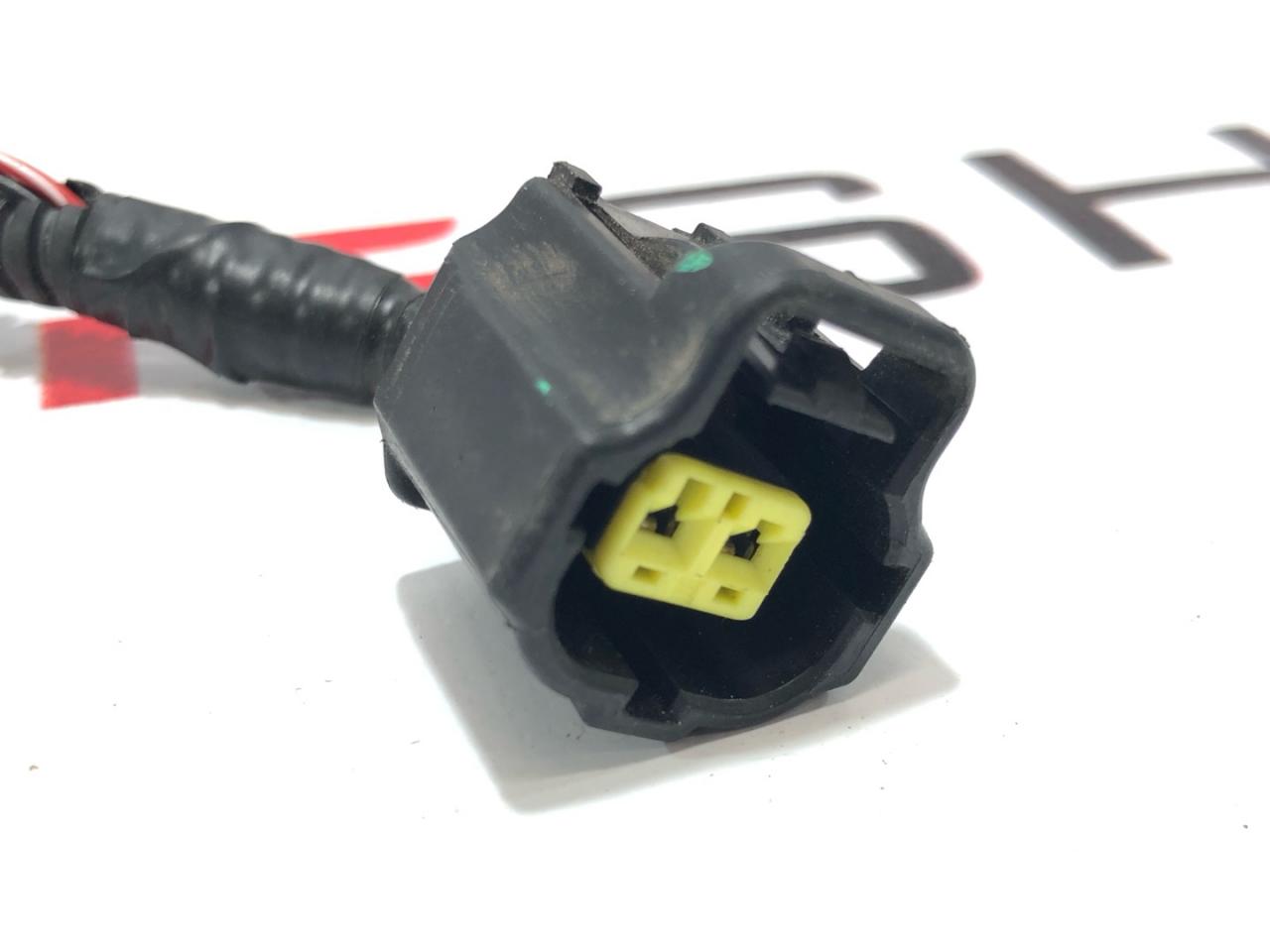 разъем (фишка) проводки Tesla Model X 1 поколение 2017, 2032438-01-A, 1046132-00-B - фото №1