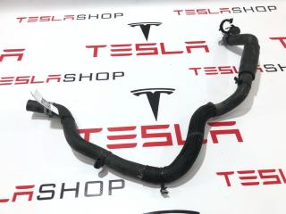 Шланги охлаждающей жидкости Tesla Model S 1 поколение [рестайлинг] 2018, 1065815-00-C