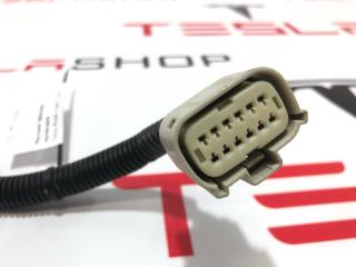 разъем (фишка) проводки Tesla Model S 1 поколение [рестайлинг] 2018, 1004420-04-T