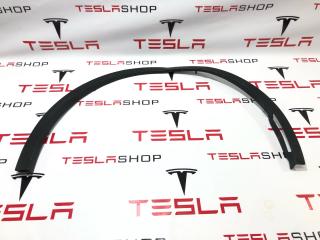 накладка колесной арки передний правый Tesla Model Y 1 поколение 2020, 1494186-00-B, 1494162-00-B