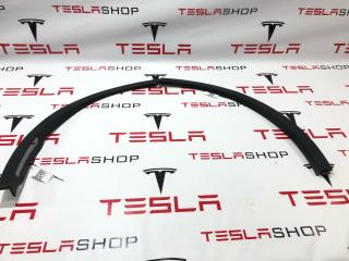 накладка колесной арки передний левый Tesla Model Y 1 поколение 2020, 1494185-00-B, 1494161-00-B