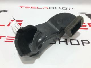 воздуховод печки Tesla Model X 1 поколение 2017, 1116135-00-B