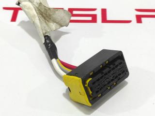 разъем (фишка) проводки Tesla Model X 1 поколение [рестайлинг] 2022, 1552584-00-C