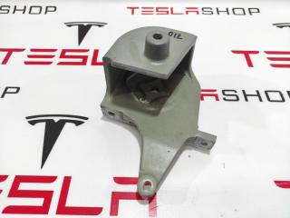 Кронштейн крепления двигателя Tesla Model S 1 поколение 2015, 1034558-S0-E
