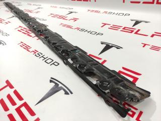 Накладка металлическая боковая основной батареи Tesla Model S 1 поколение (2012 - 2016), 1101082-00-