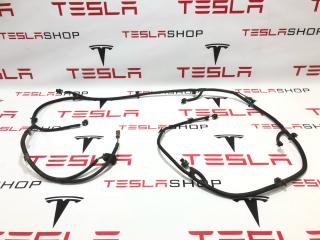 Электропроводка бампера Tesla Model X 1 поколение 2019, 1032435-00-G, 1063323-00-C