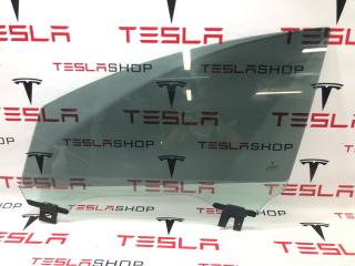 стекло двери передней левой Tesla Model X 1 поколение 2019, 1028822-00-J