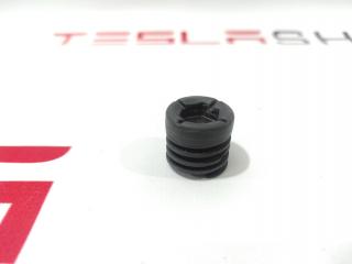 Демпфер упора крышки капота Tesla Model Y 1 поколение 2021, 1090735-00-C