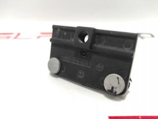 Кронштейн крепления рейлингов Tesla Model S 1 поколение 2015, 6008628-00-D