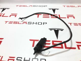 насос (моторчик) омывателя стекла Tesla Model Y 1 поколение 2021, 1110164-00-B